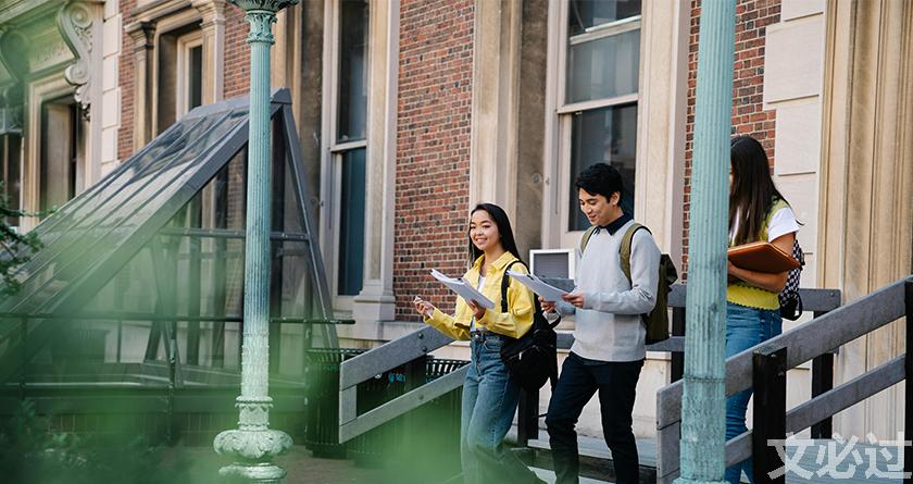 文必过降AIGC,文必过免费论文改重,文必过智能论文降重系统